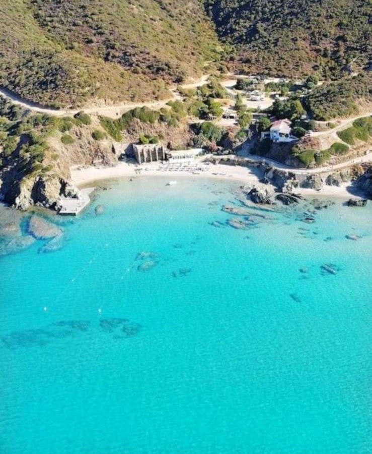 L'Estasi Tanca Piras A Bordo Piscina Con Vista Mare Villa Nebida Bagian luar foto